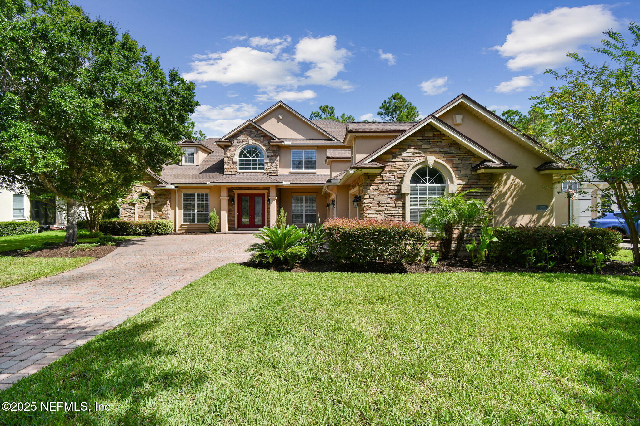 263 STONEWELL Drive