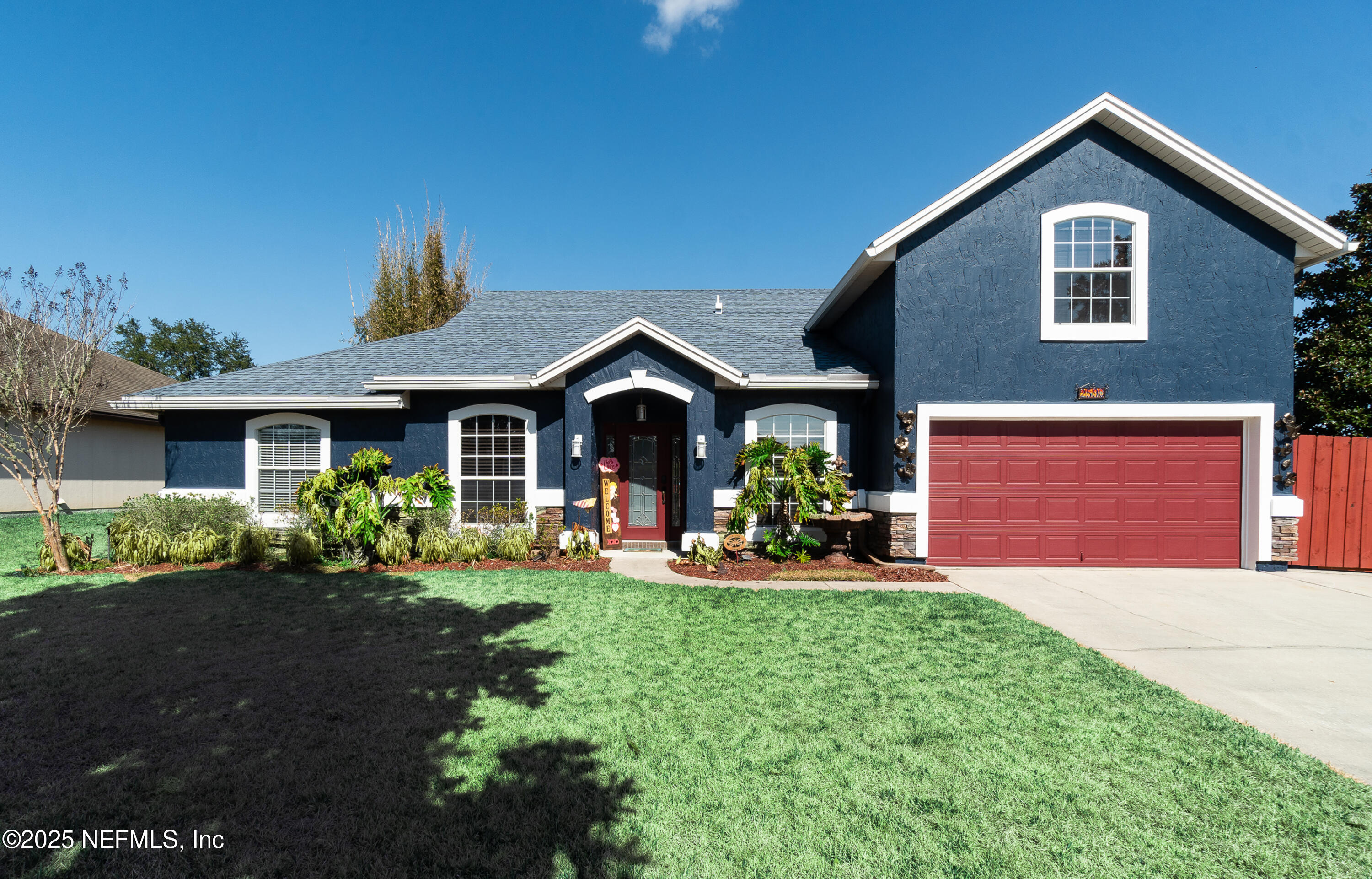 2590 ROYAL POINTE Drive