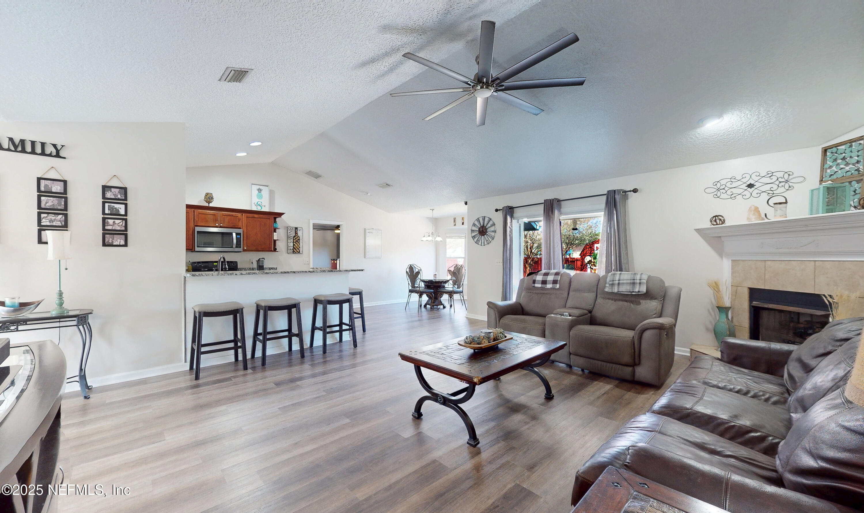2590 ROYAL POINTE Drive