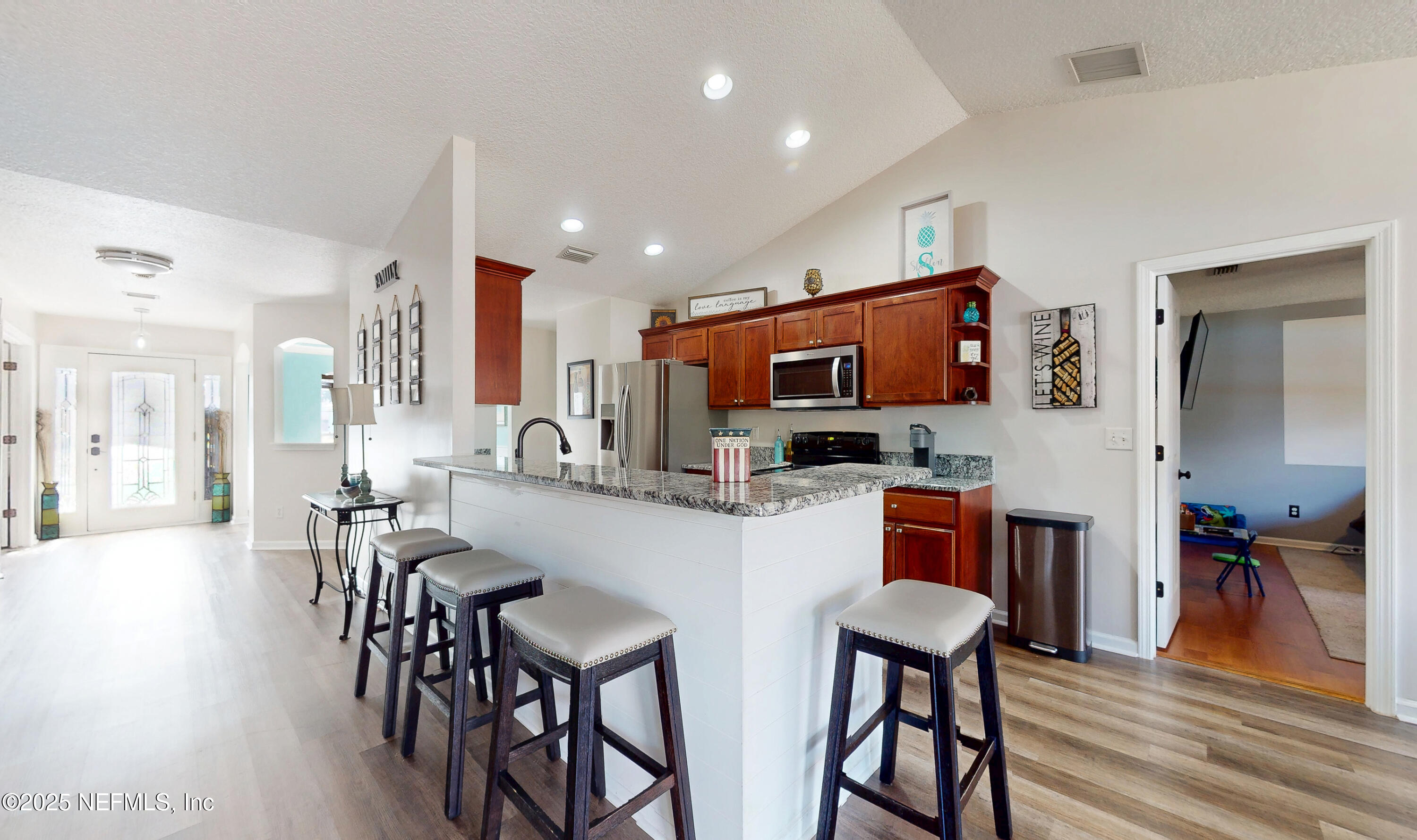 2590 ROYAL POINTE Drive