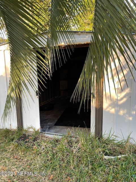 A home in Jacksonville