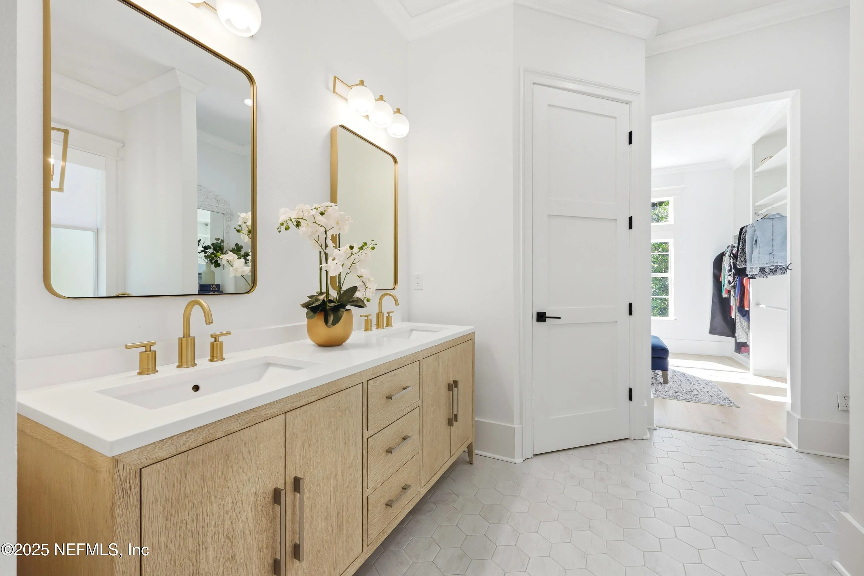 Ponte Vedra Beach, Florida, 32082, United States, 6 Bedrooms Bedrooms, ,5 BathroomsBathrooms,Residential,Active,1964673