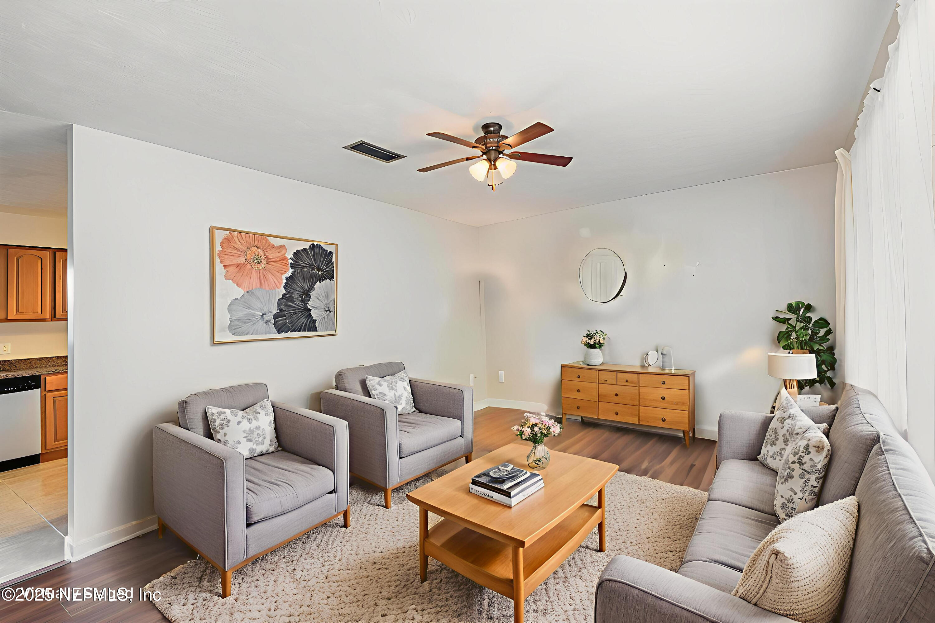 7988 RENAULT Drive