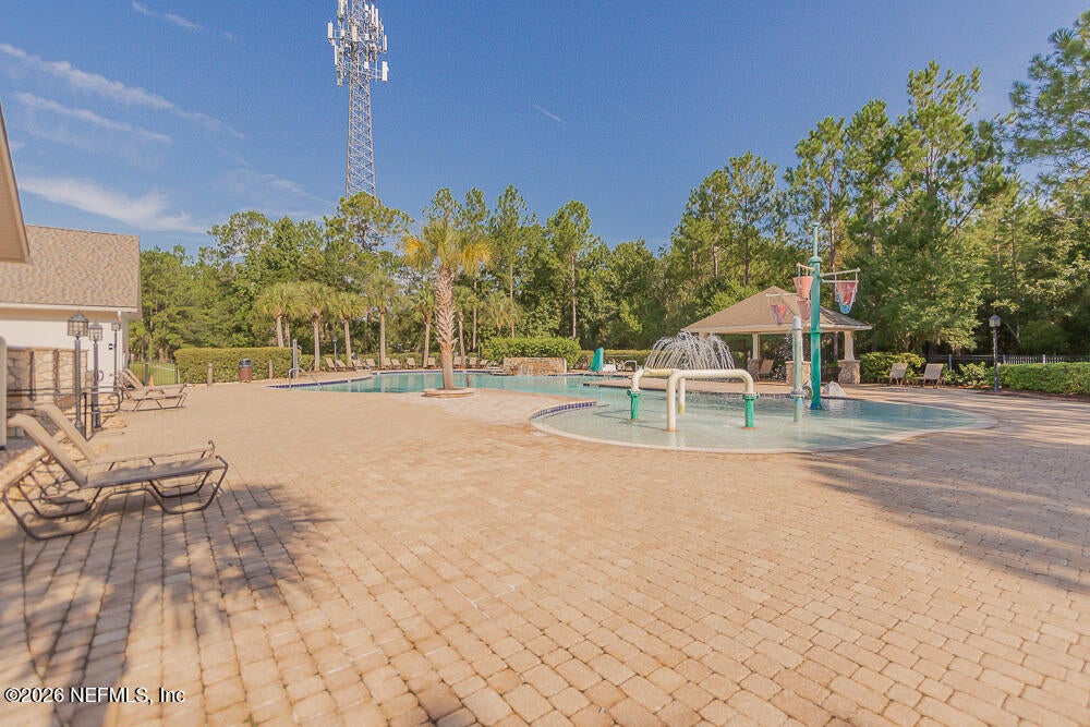 15816 TWIN CREEK Drive
