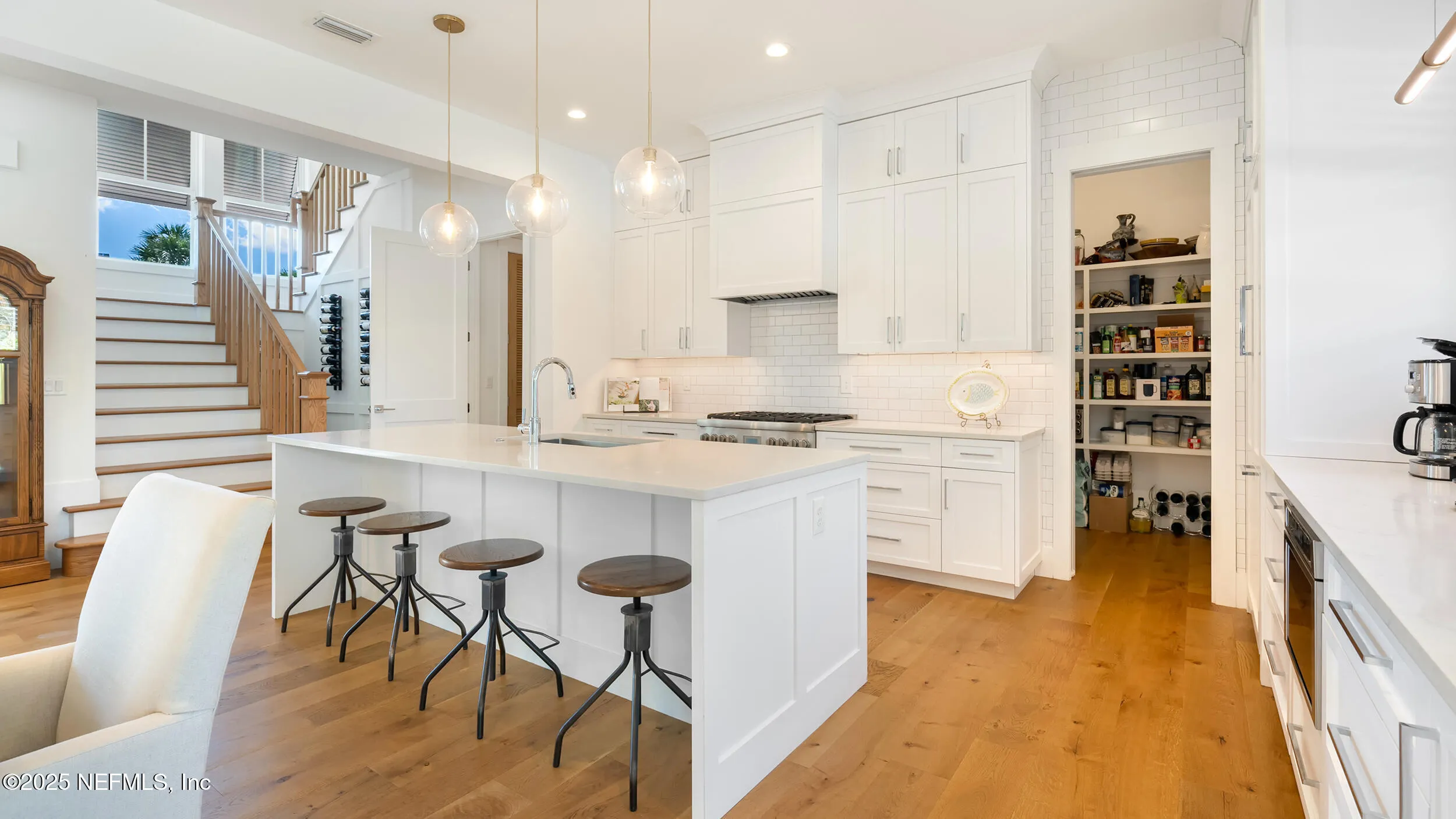 Jacksonville Beach, Florida, 32250, United States, 5 Bedrooms Bedrooms, ,5 BathroomsBathrooms,Residential,Active,1734082