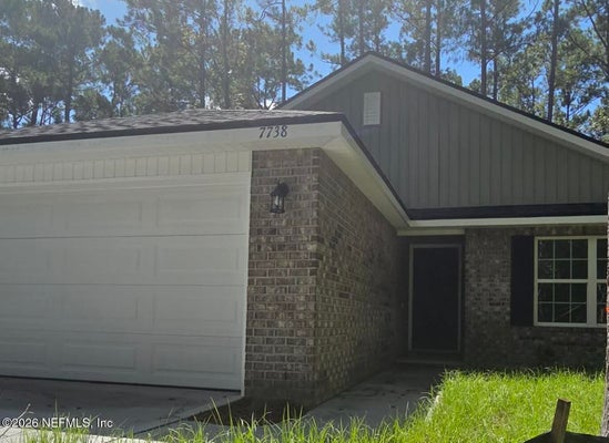 7738 LOOKOUT POINT DR, JACKSONVILLE, FL 32210 - Image feb9f7a04fbd6a48aecaa1e70ed7f565/1849697152
