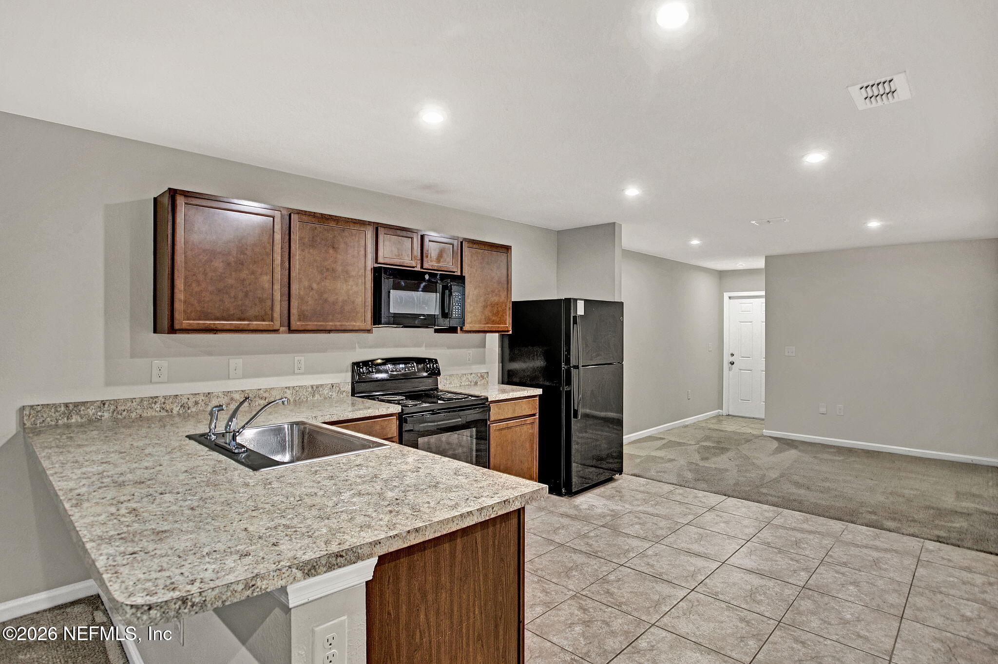 5958 CREEKSIDE CROSSING Drive