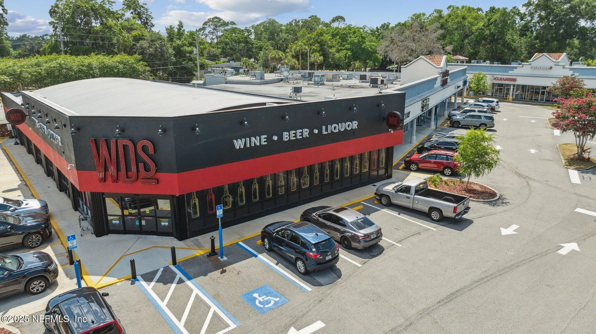 Jacksonville, Florida 32207, United States, 4 Bedrooms Bedrooms, ,3 BathroomsBathrooms,Residential,Active,136512