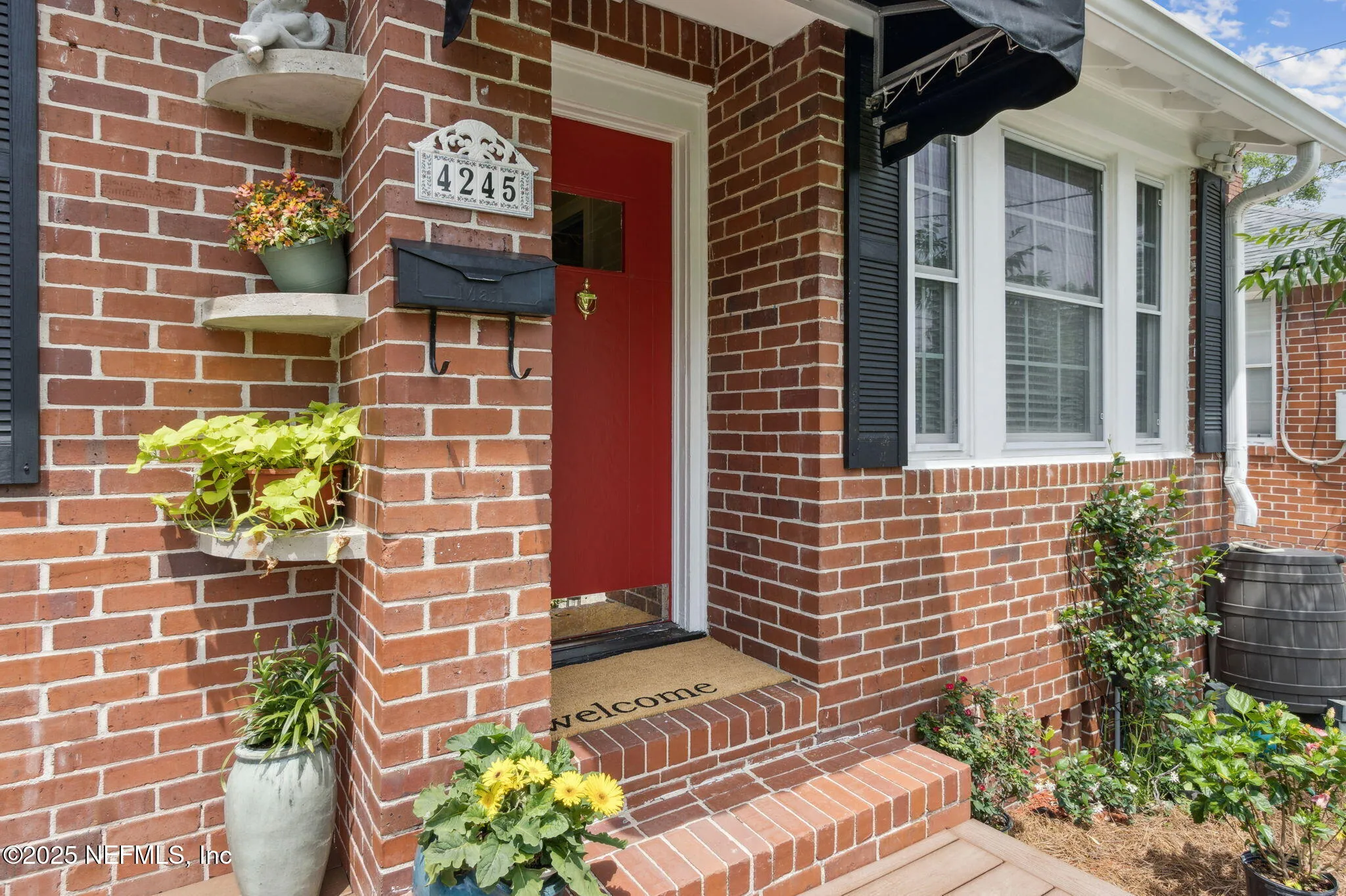 Jacksonville, Florida 32207, United States, 4 Bedrooms Bedrooms, ,3 BathroomsBathrooms,Residential,Active,136512