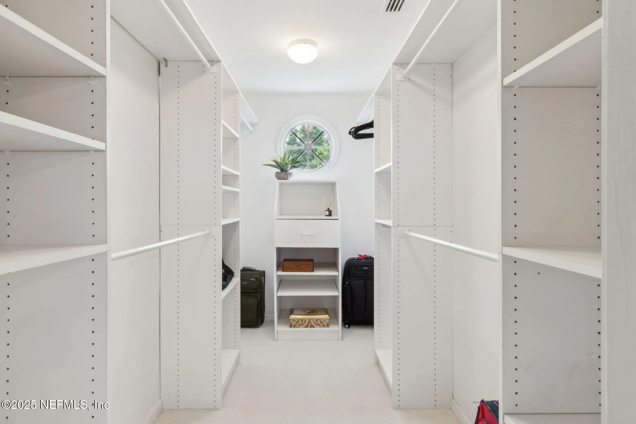 Jacksonville, Florida 32207, United States, 4 Bedrooms Bedrooms, ,3 BathroomsBathrooms,Residential,Active,136512