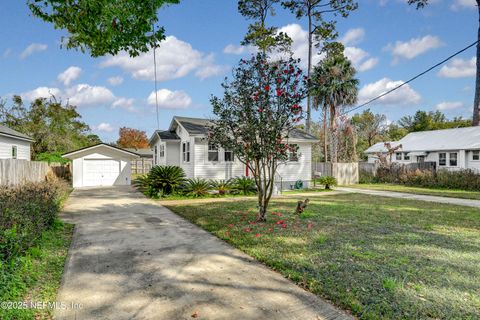 A home in Jacksonville