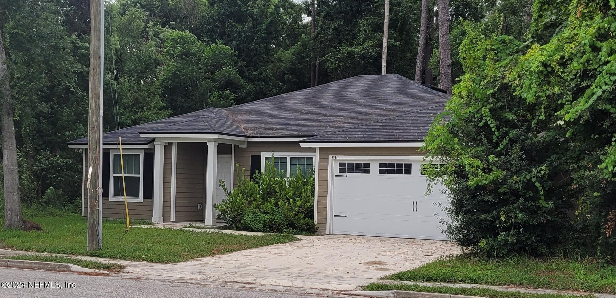 Jacksonville, FL home for sale located at 3988 Spring Glen Road, Jacksonville, FL 32207