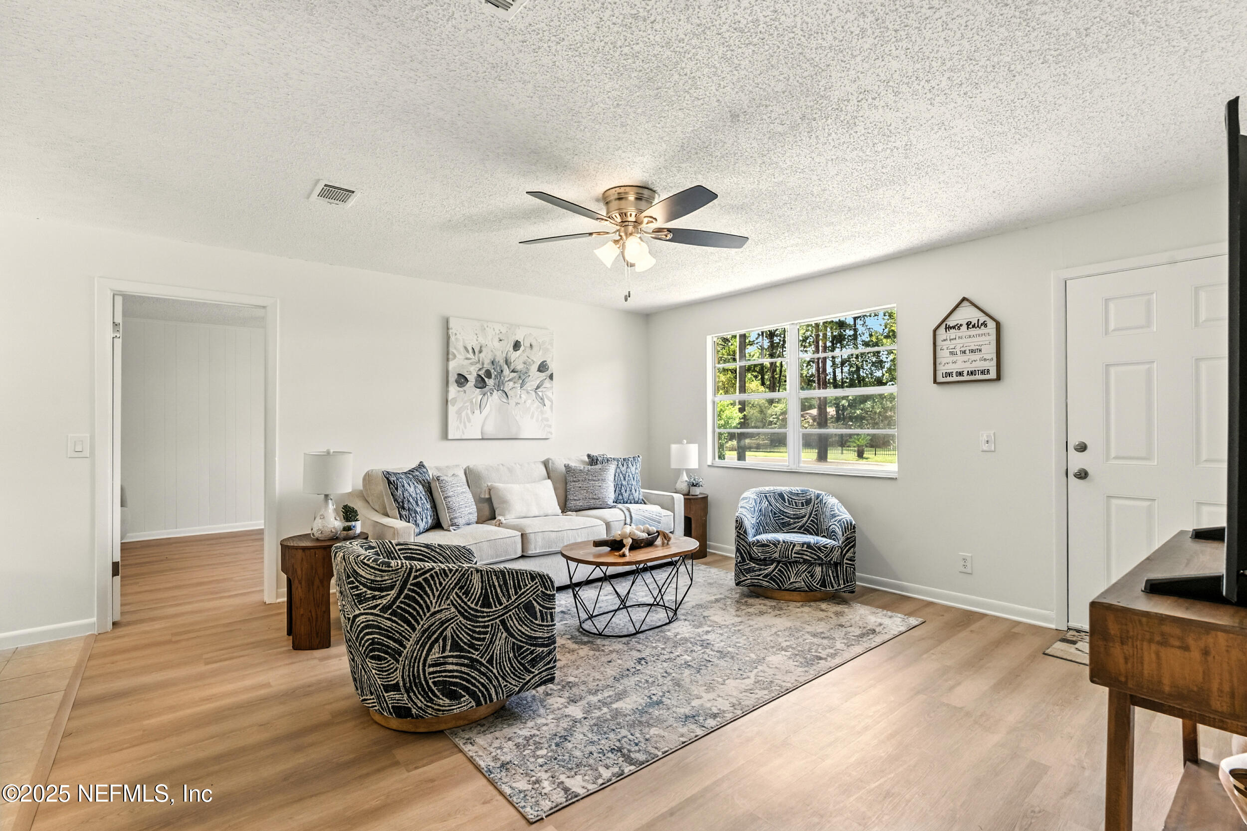 1206 MELROSE Avenue
