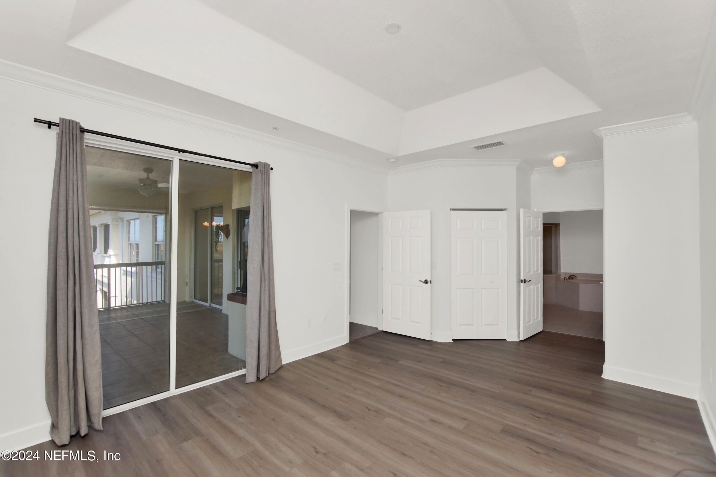415 N OCEAN GRANDE Drive 305