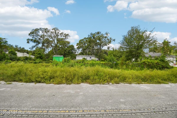 MONTY LN, JACKSONVILLE, FL 32225 - Image ff2cfc85354357dfc8e67504532c6465/496901576