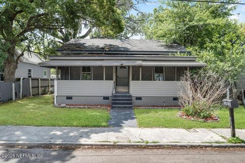 Photo of 2410 MCQUADE Street, Jacksonville, FL 32209 (MLS # 2142375)