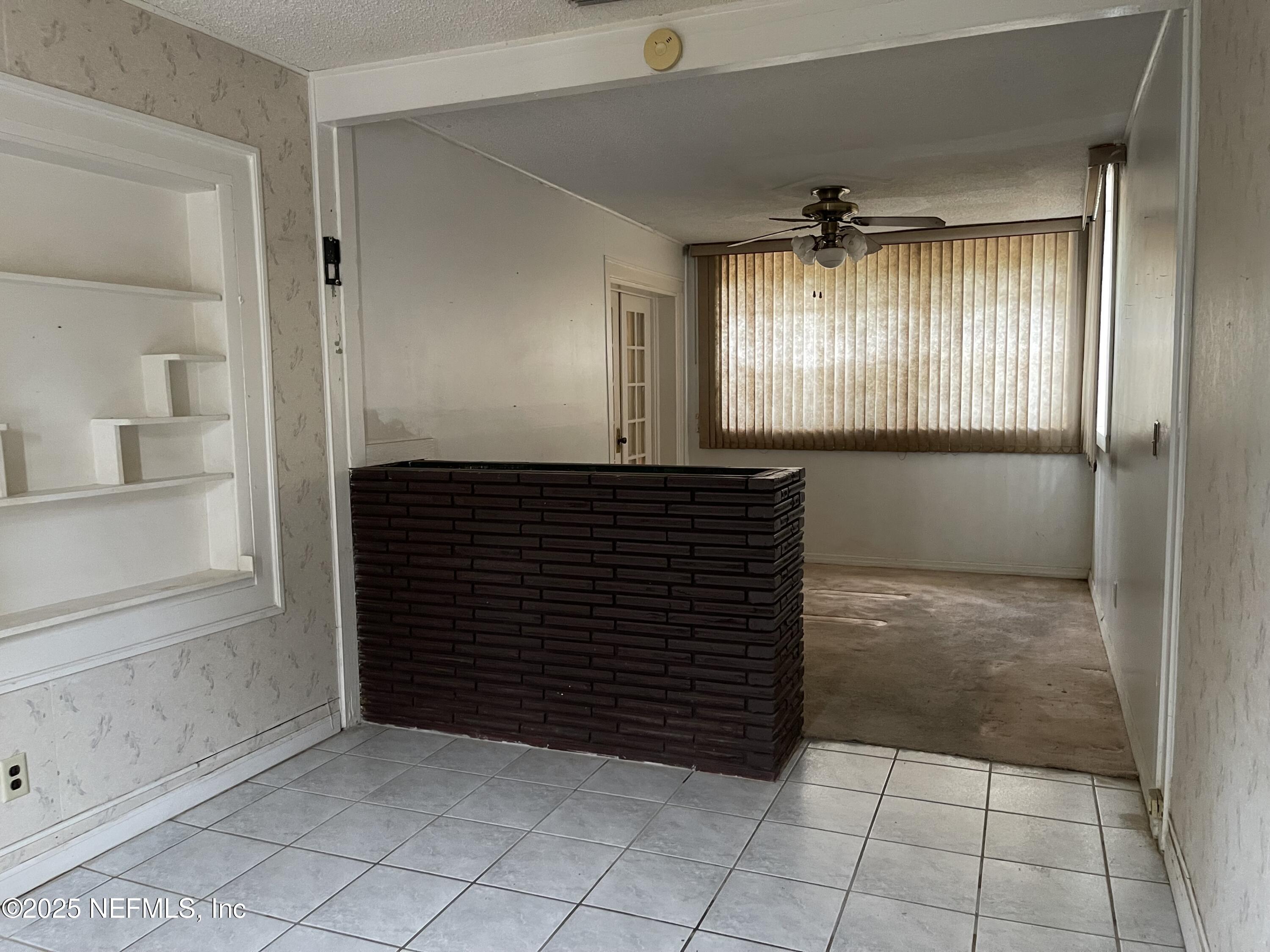 1436 FOREST HILLS Road