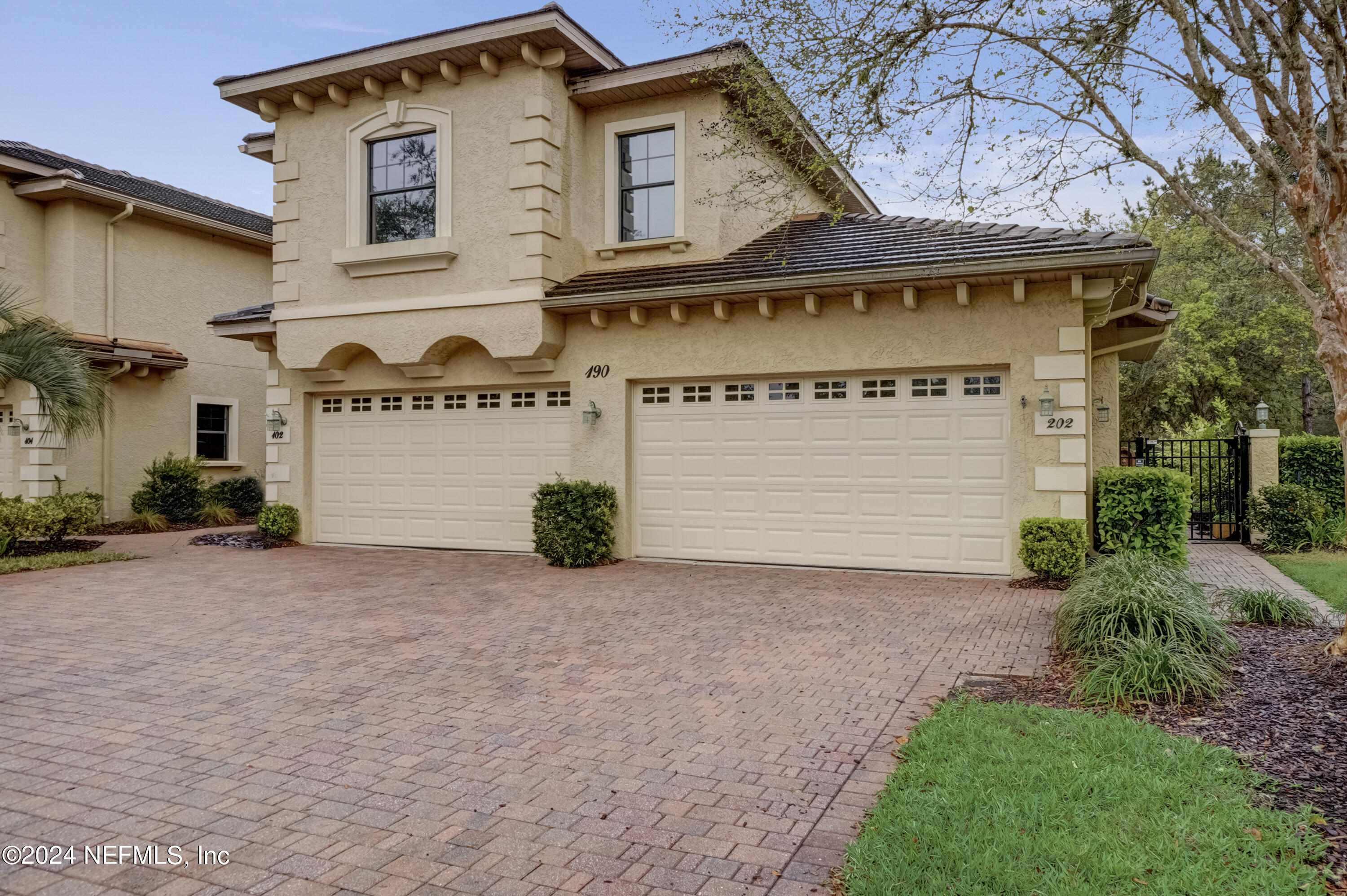 St Augustine, FL home for sale located at 190 LATERRA LINKS Circle 202, St Augustine, FL 32092