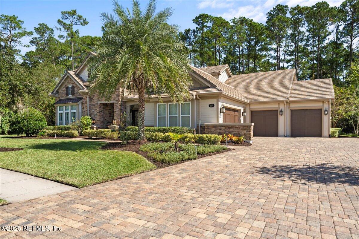 107 DEER VALLEY Drive