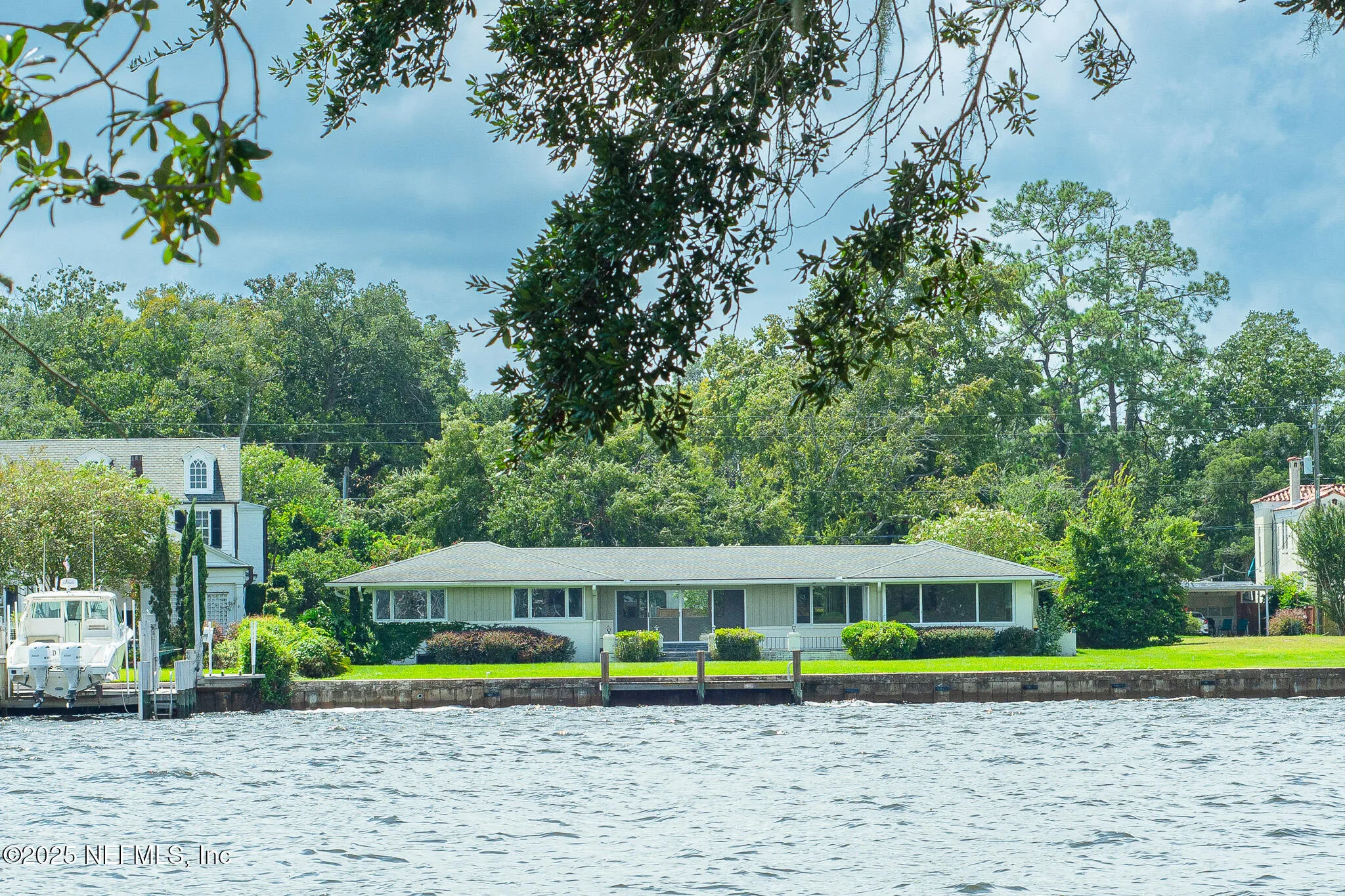 Jacksonville, Florida 32210, United States, 3 Bedrooms Bedrooms, ,3 BathroomsBathrooms,Residential,Pending,207026