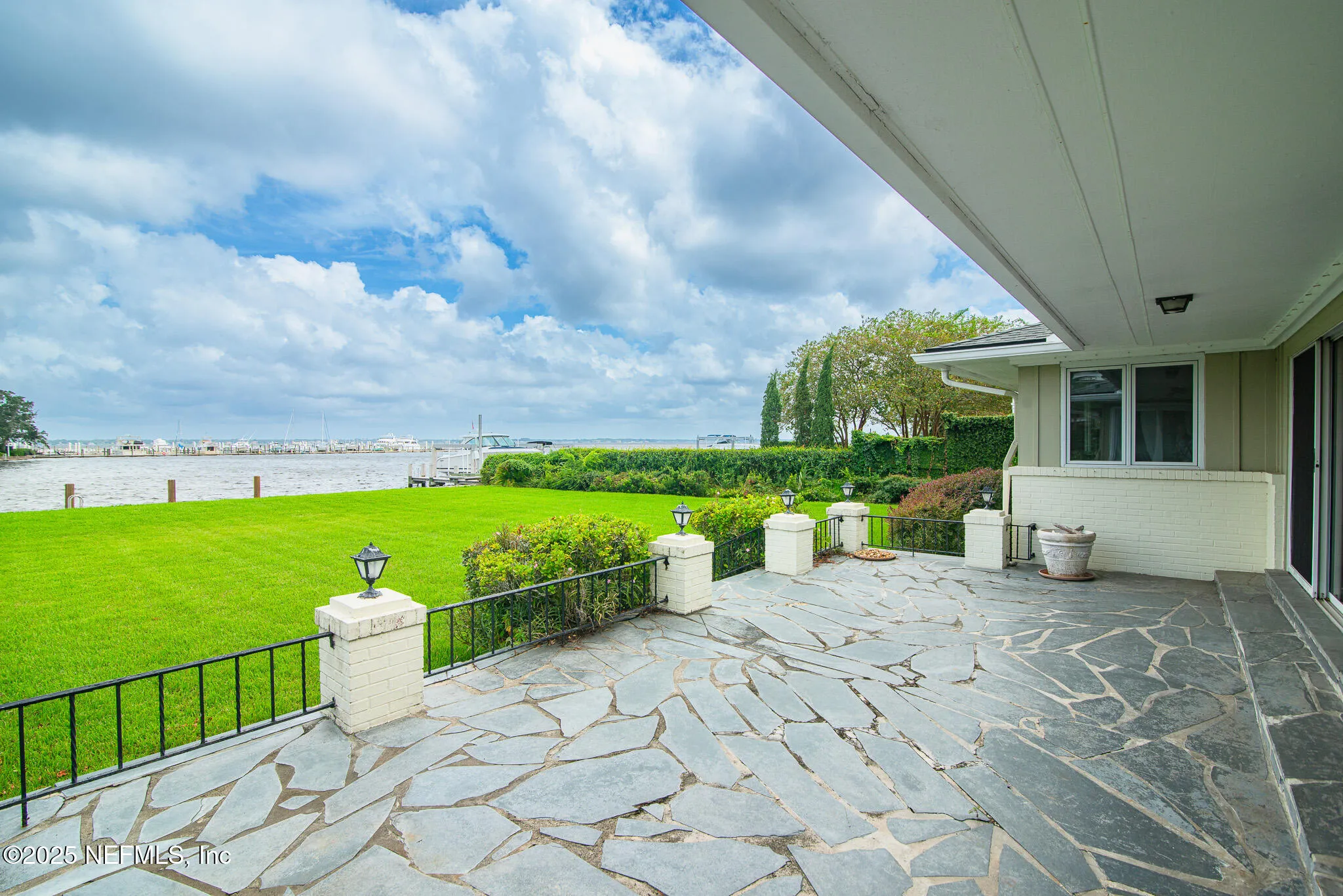 Jacksonville, Florida 32210, United States, 3 Bedrooms Bedrooms, ,3 BathroomsBathrooms,Residential,Pending,207026