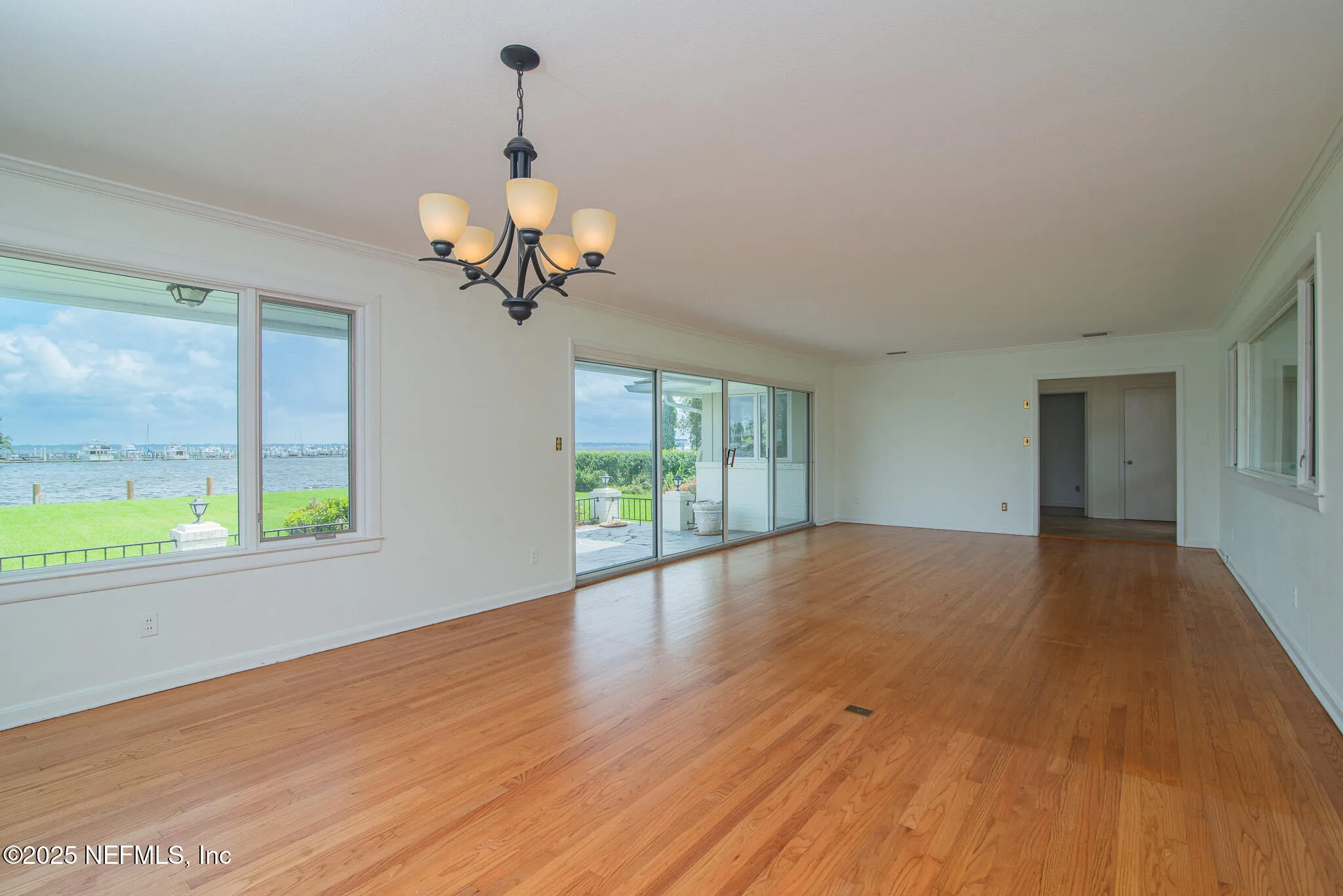 Jacksonville, Florida 32210, United States, 3 Bedrooms Bedrooms, ,3 BathroomsBathrooms,Residential,Pending,207026