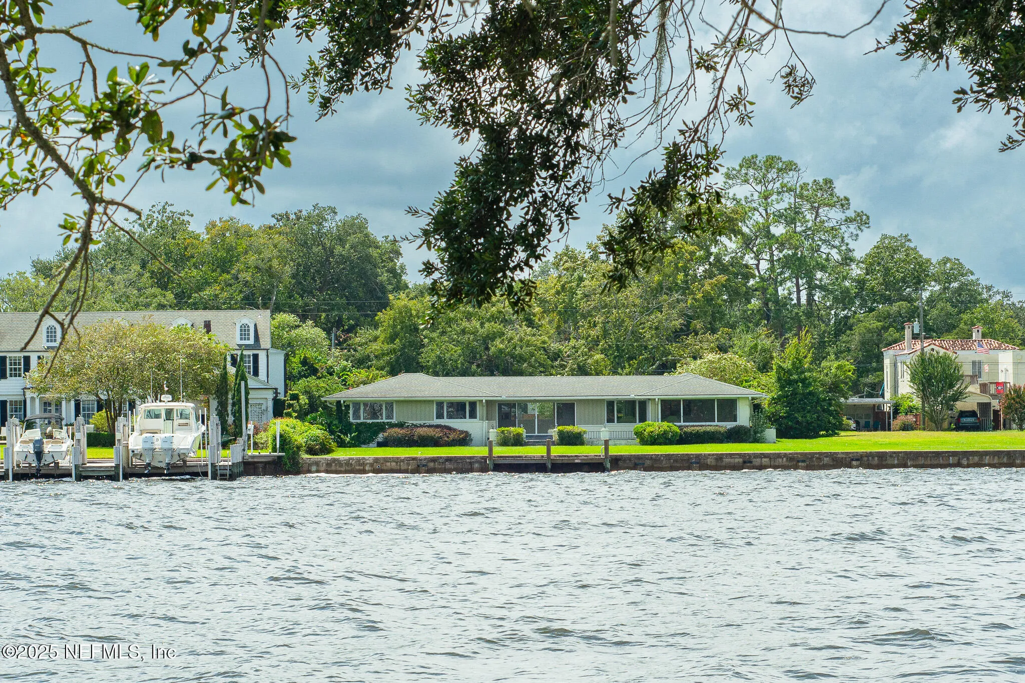 Jacksonville, Florida 32210, United States, 3 Bedrooms Bedrooms, ,3 BathroomsBathrooms,Residential,Pending,207026