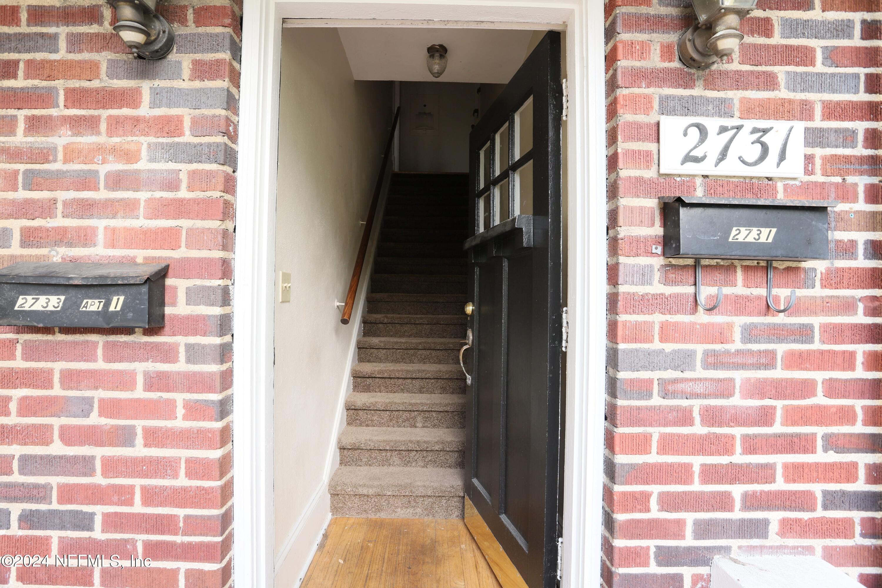 2731 HERSCHEL Street