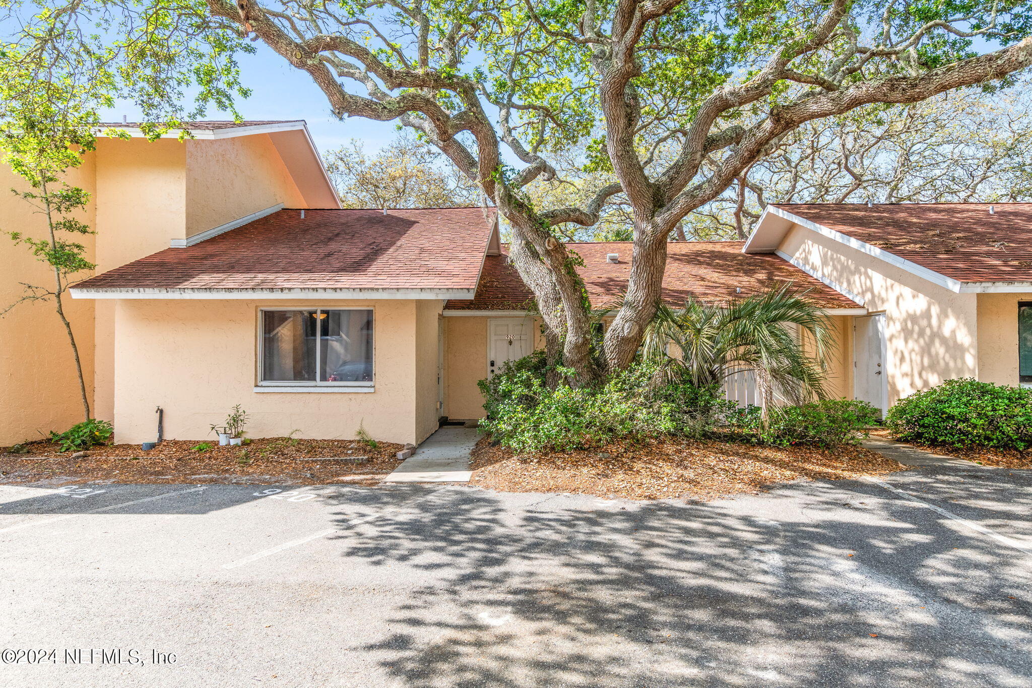 St Augustine, FL home for sale located at 3960 A1a S Unit 920, St Augustine, FL 32080