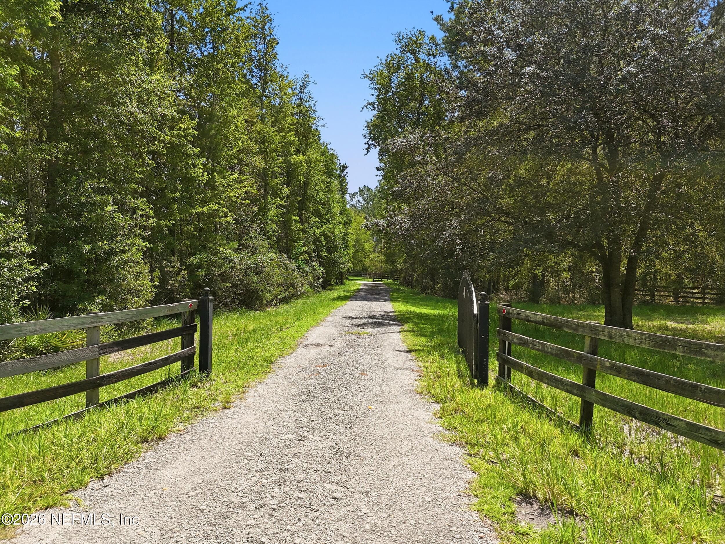 879 COUNTY ROAD 217