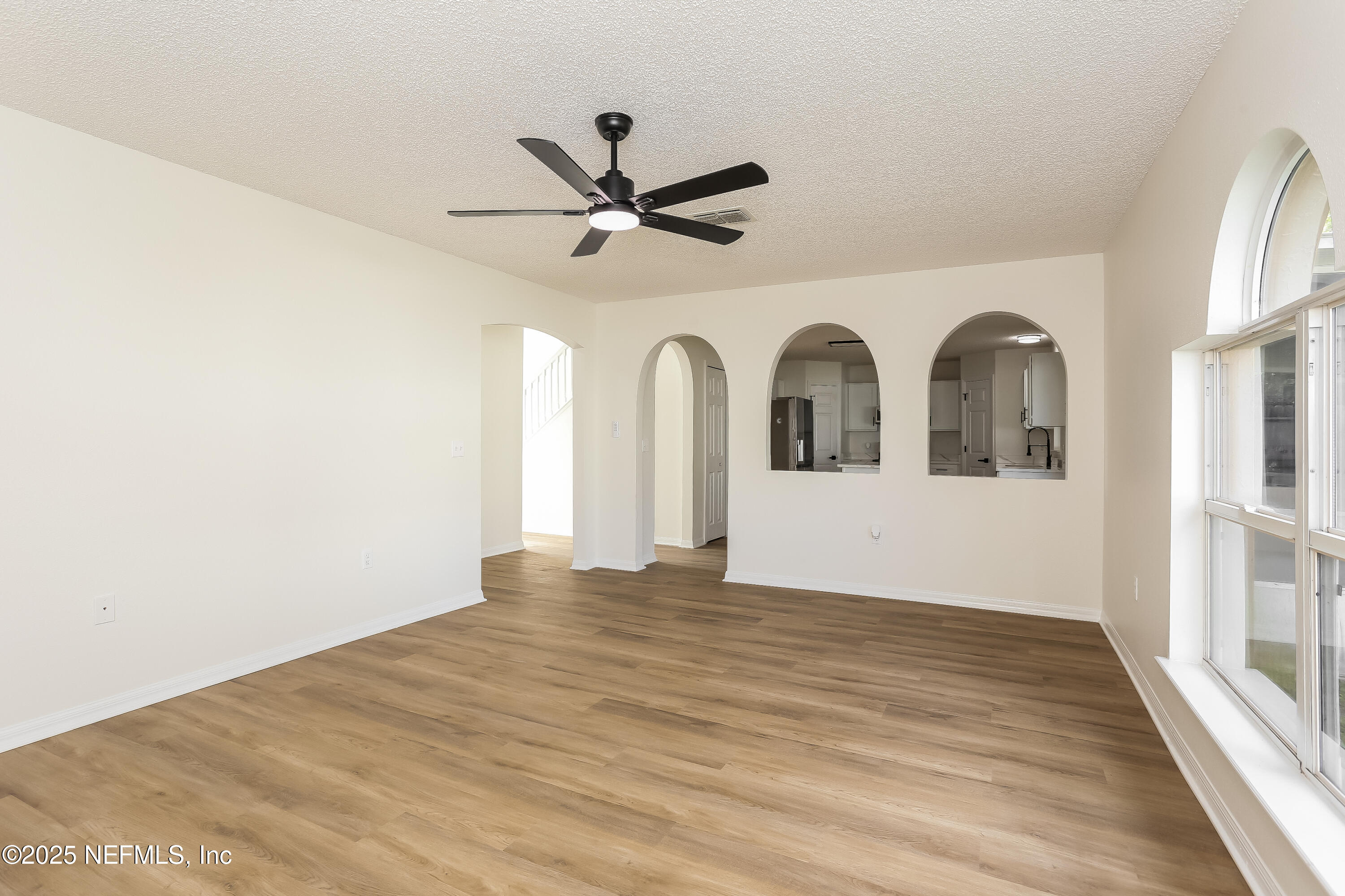 7385 LAWN TENNIS Lane