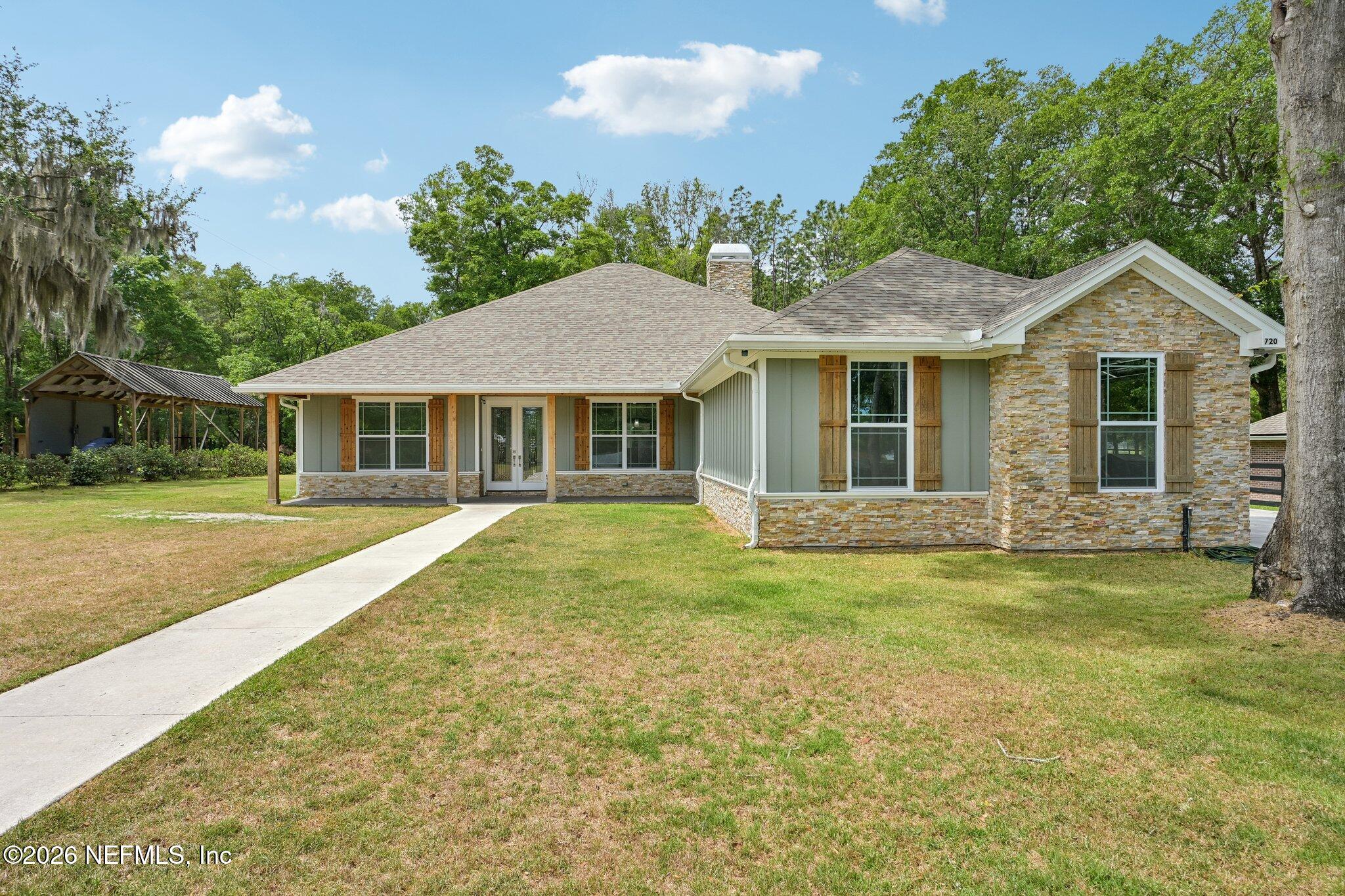 720 ARTHUR MOORE Drive