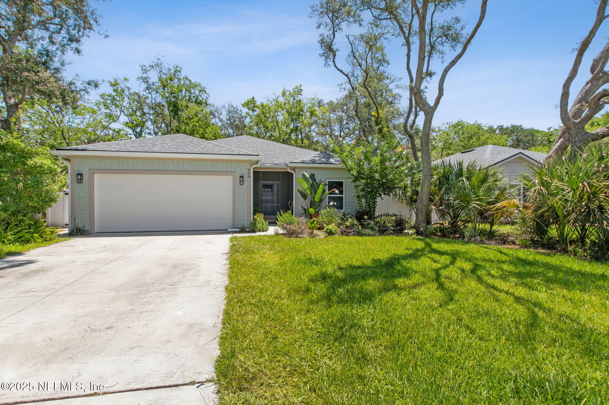 808 DIVISION Street