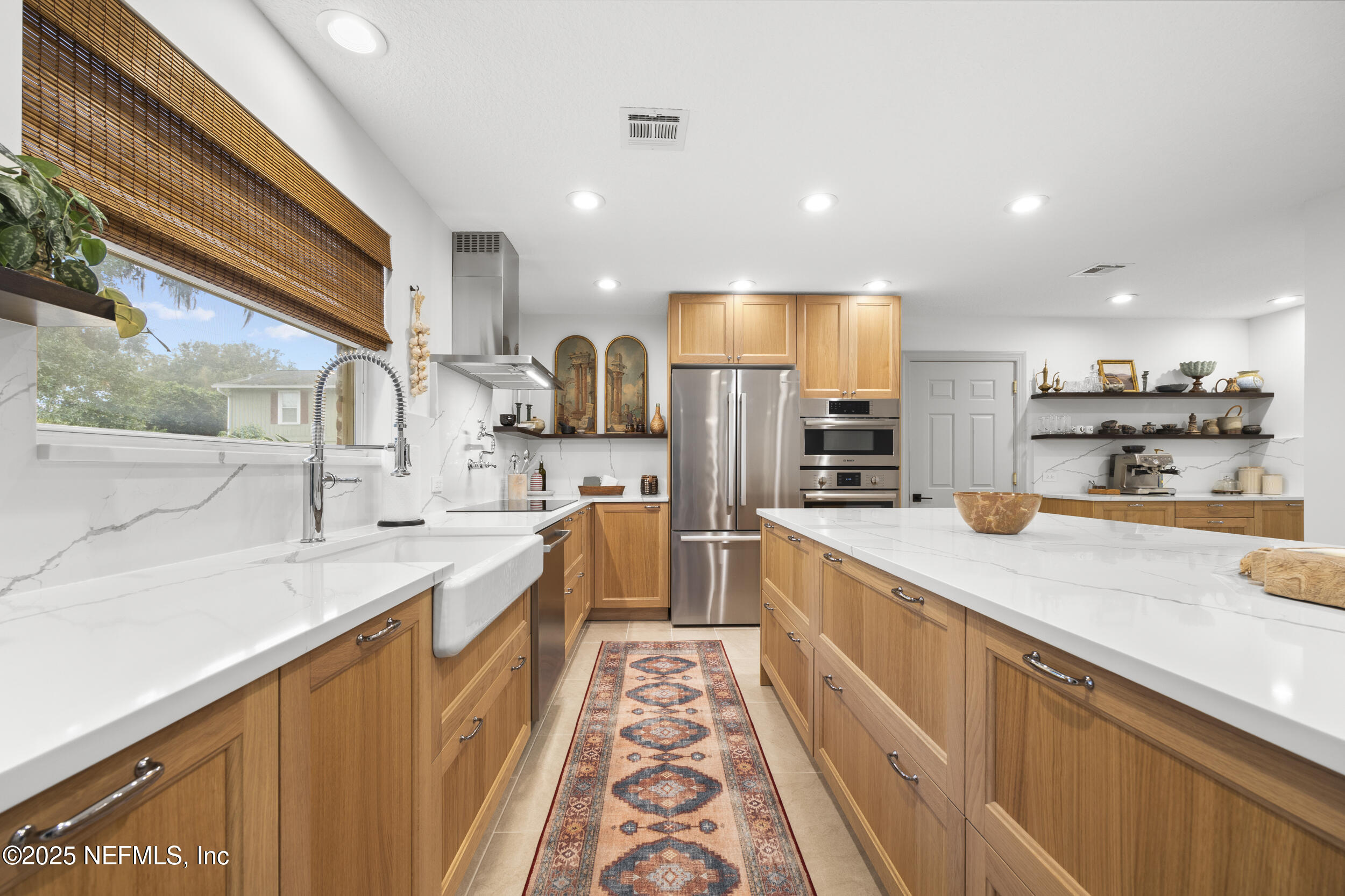 Jacksonville, Florida 32217, United States, 3 Bedrooms Bedrooms, ,3 BathroomsBathrooms,Residential,Pending,22850