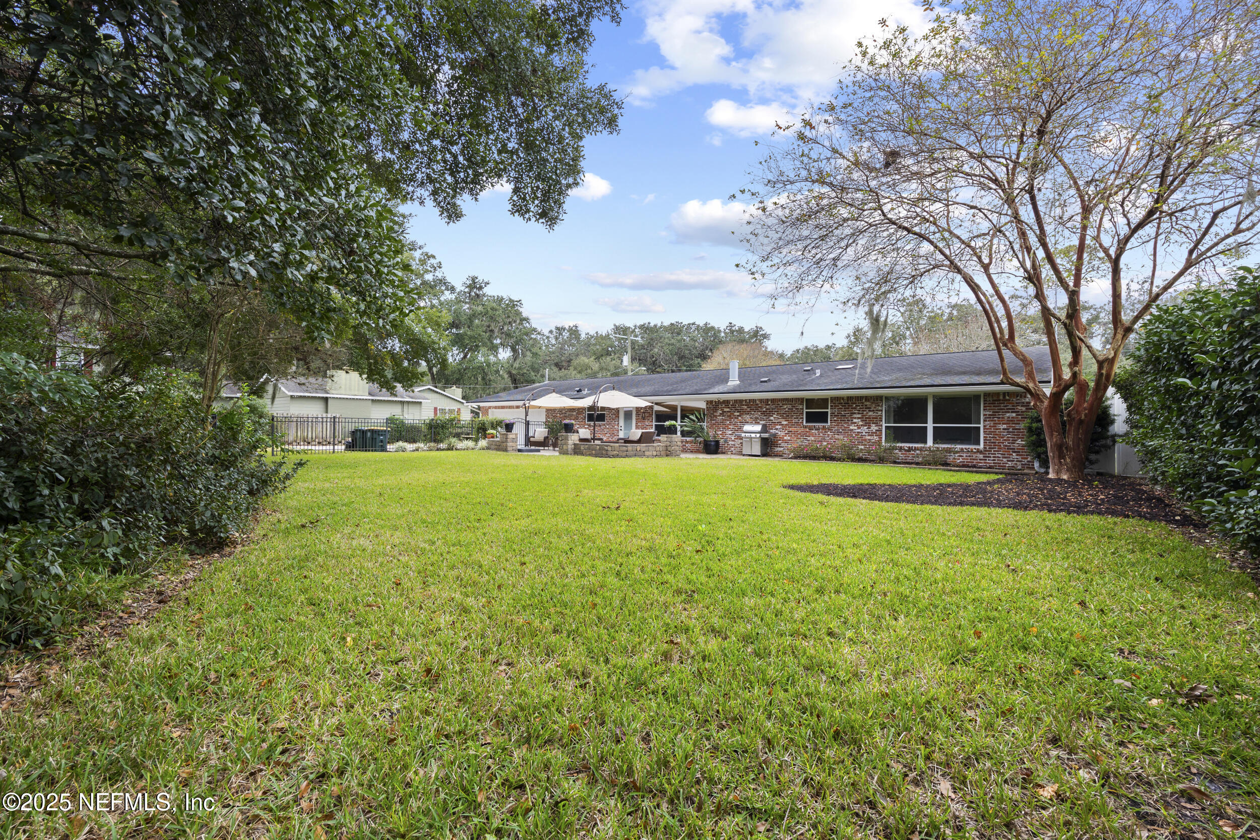 Jacksonville, Florida 32217, United States, 3 Bedrooms Bedrooms, ,3 BathroomsBathrooms,Residential,Pending,22850