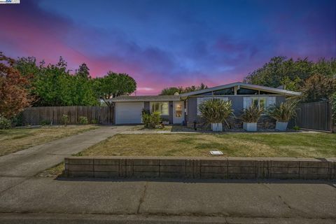 2201 N 6Th St, Concord, CA 94519 - MLS#: 41095319