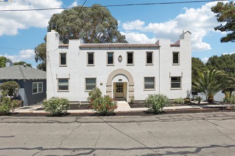 352 Winslow St, Crockett, CA 94525 - #: 41107354