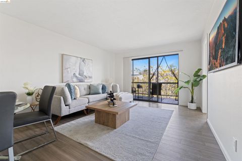 4 Admiral Dr Unit B430, Emeryville, CA 94608 - #: 41137845