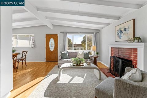 1305 John Ave, San Pablo, CA 94806 - #: 41112831