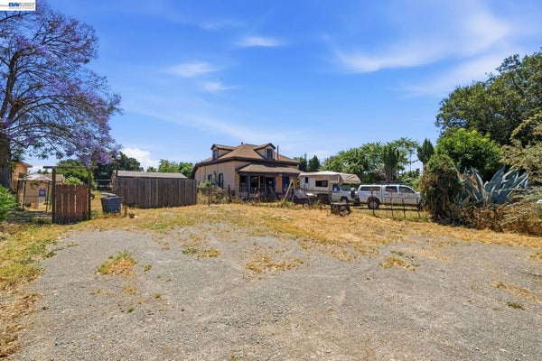 559 OLD CANYON RD, FREMONT, CA 94536 - Image 07607a7fb9d3dcac077478513388dca7/192196671