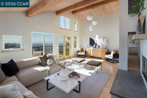 1046 AMITO DR, BERKELEY, CA 94705 - Image 089d33ca5e233d5059169de7bc352de5/3686852063