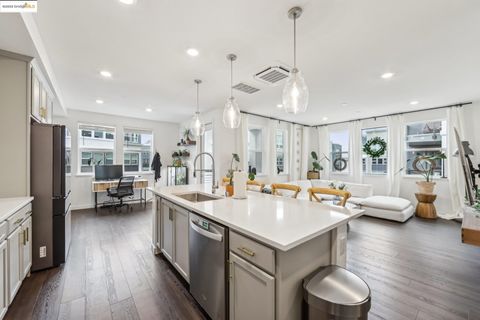 2881 Tradewind Dr, Alameda, CA 94501 - MLS#: 41084409