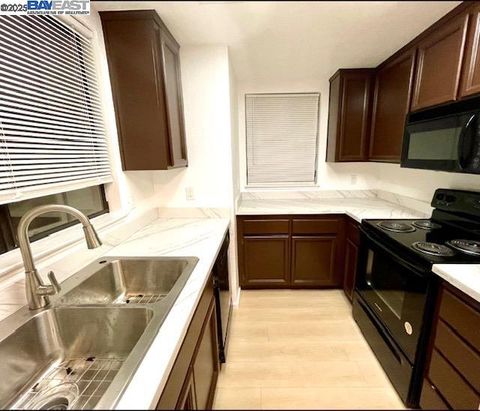 34631 Musk Terrace, Fremont, CA 94555 - #: 41086489