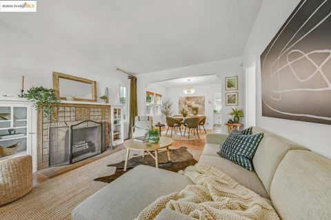 5925 Outlook Ave, Oakland, CA 94605 - #: 41110724