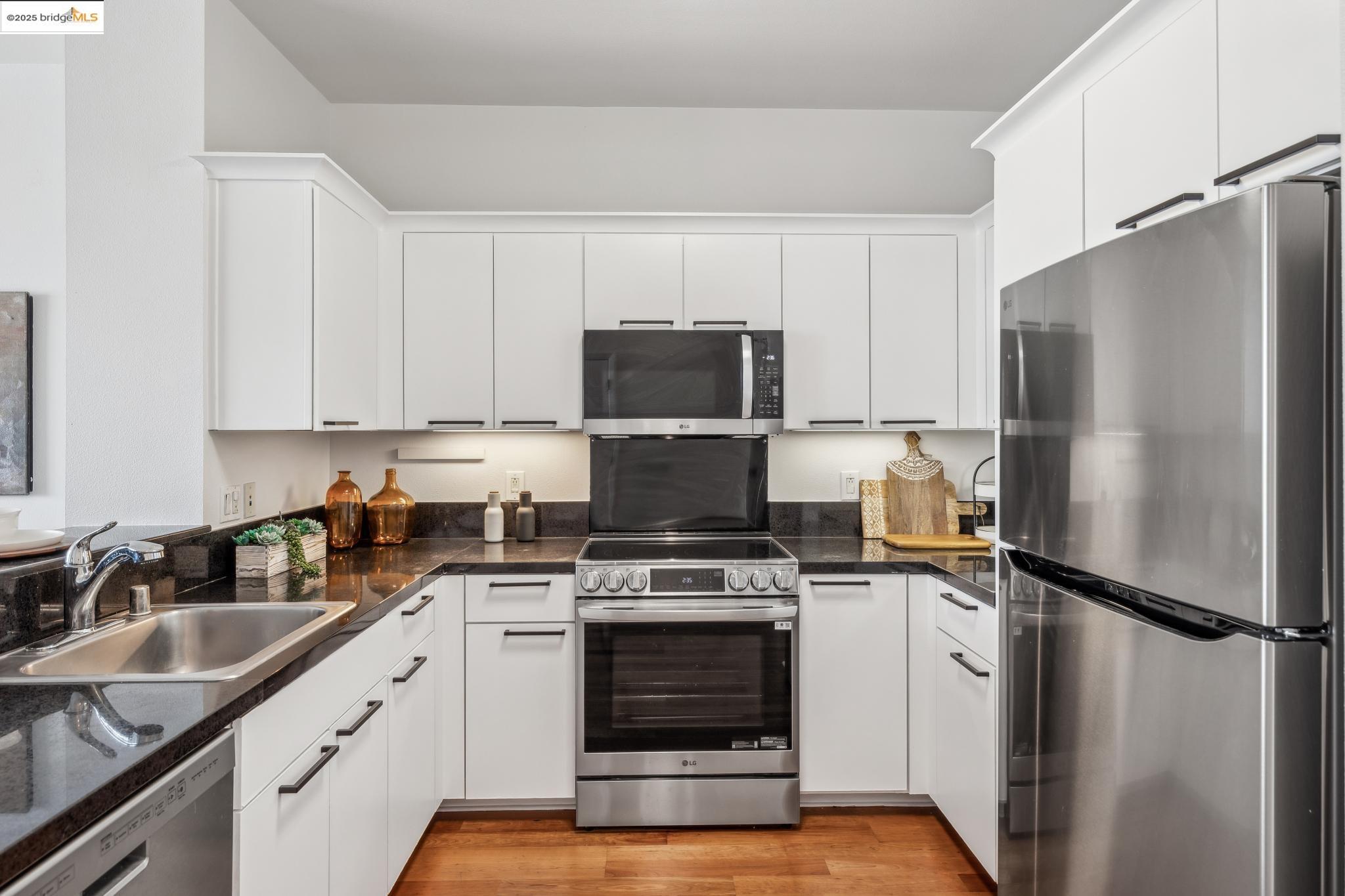 MLS: 41085262