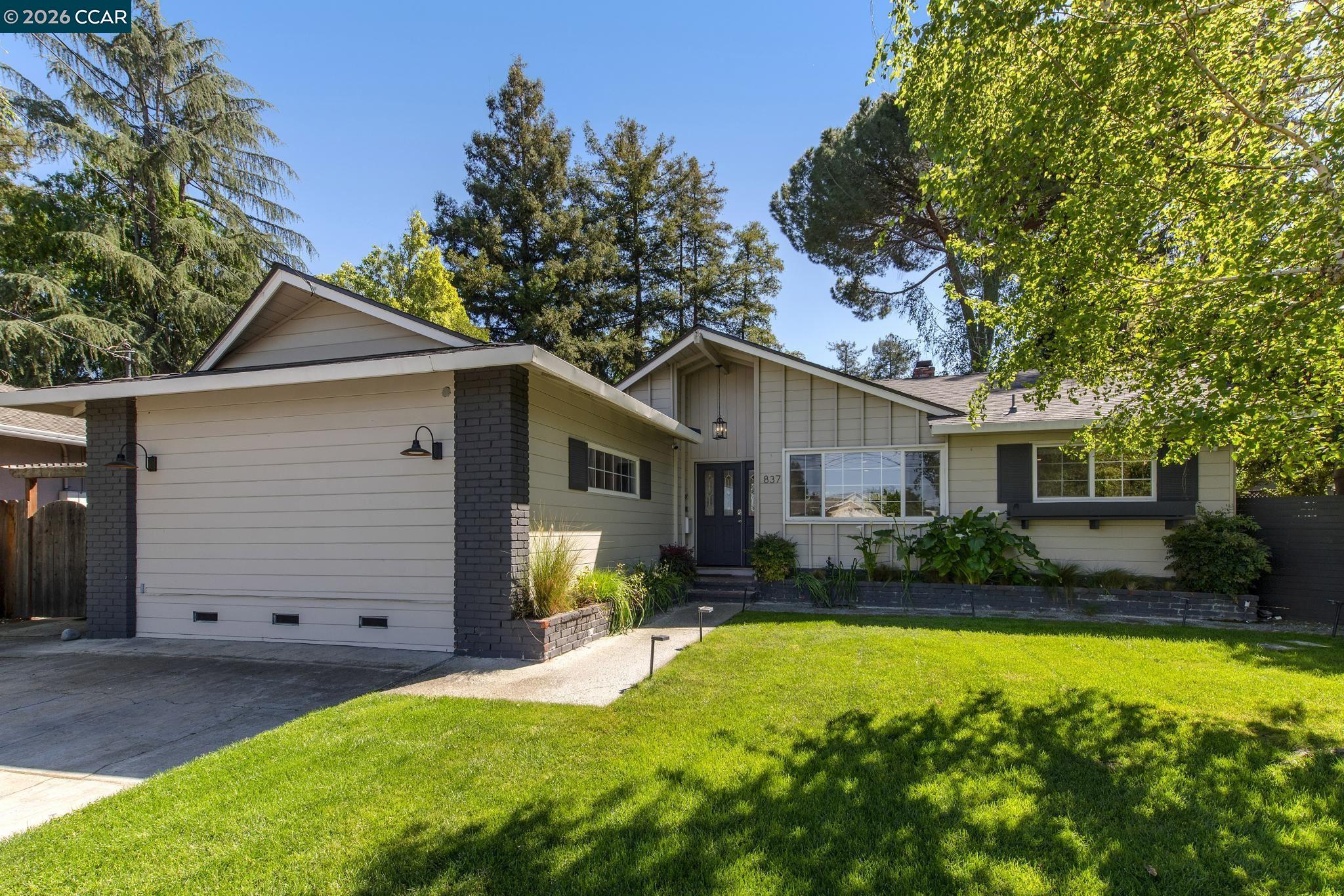 837 Tully Way