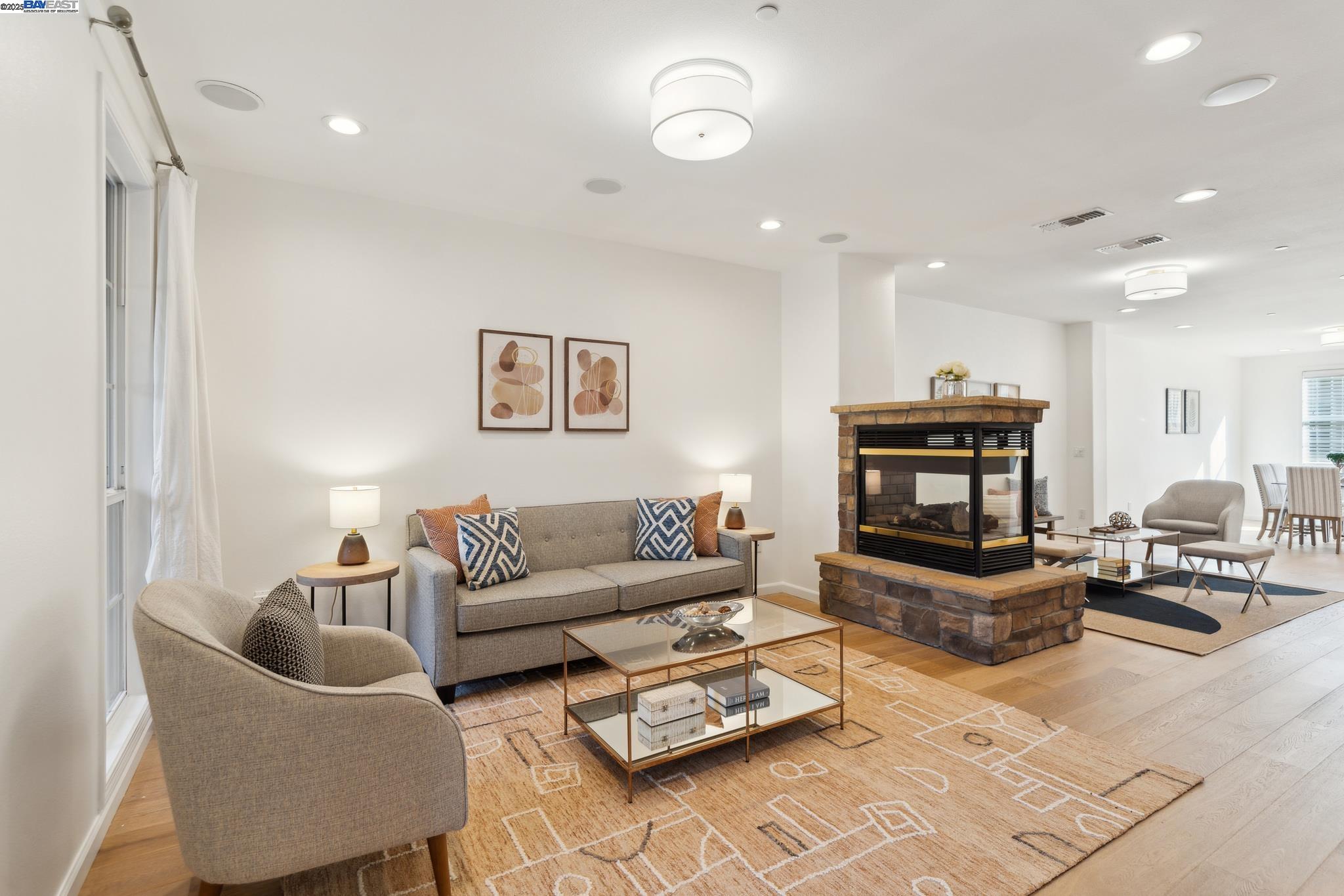 3554 Capoterra Way 2