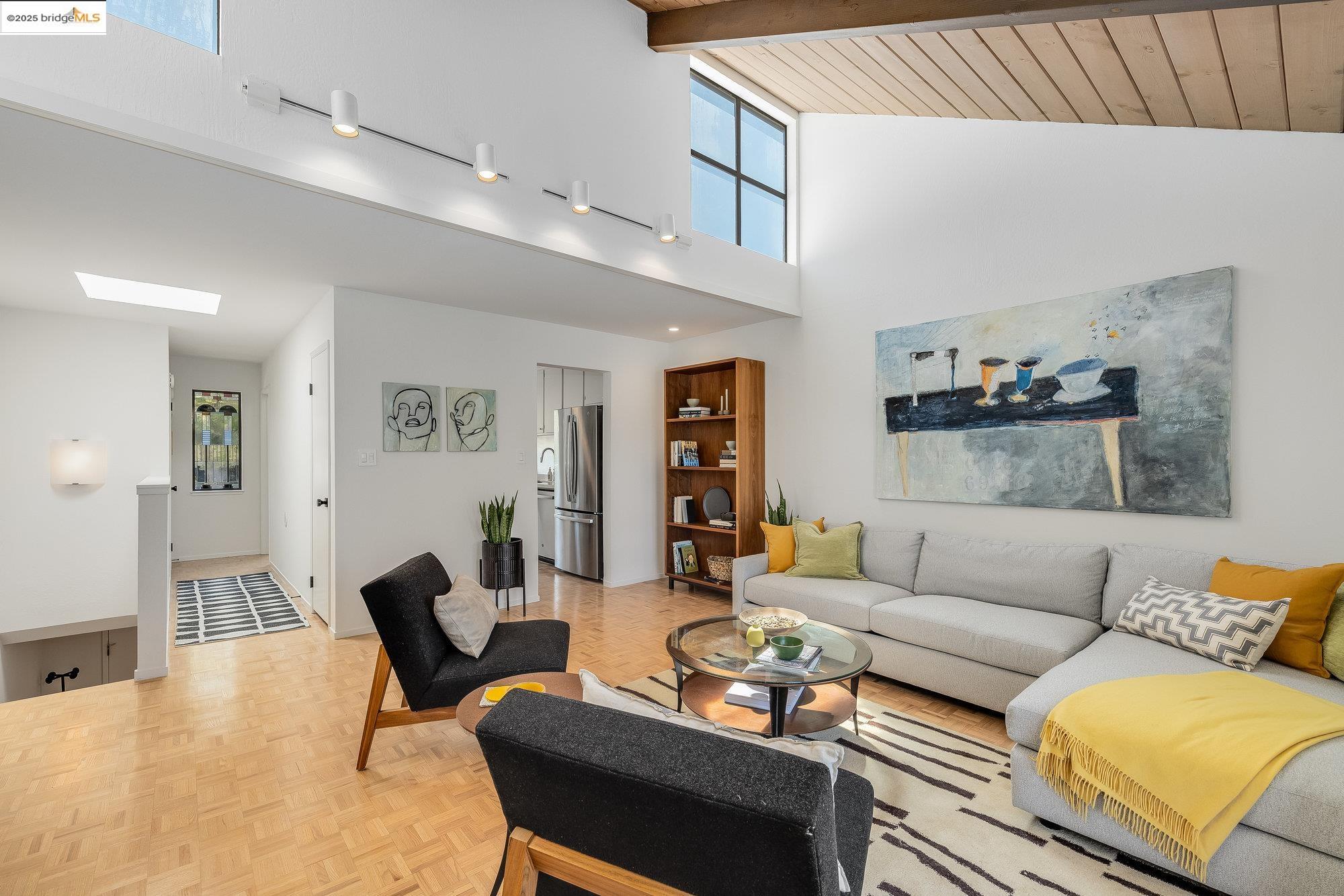 MLS: 41094646