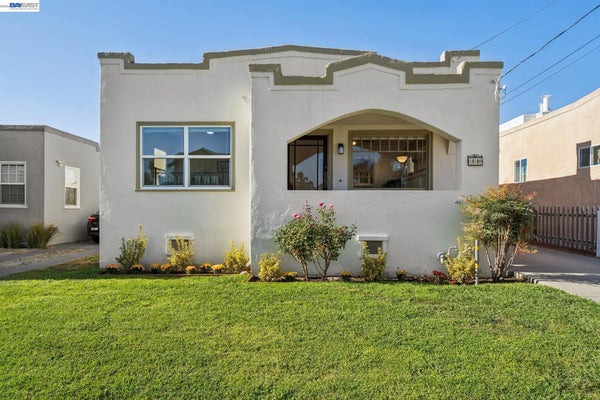 110 CALIFORNIA AVE, SAN LEANDRO, CA 94577 - Image 100fea77b59bb086a3d5ef31cf95c9d6/3147859969