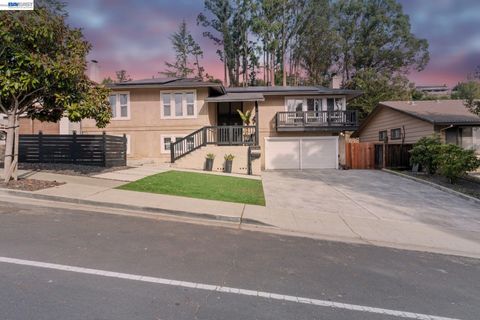 27912 Farm Hill Dr, Hayward, CA 94542 - #: 41119069
